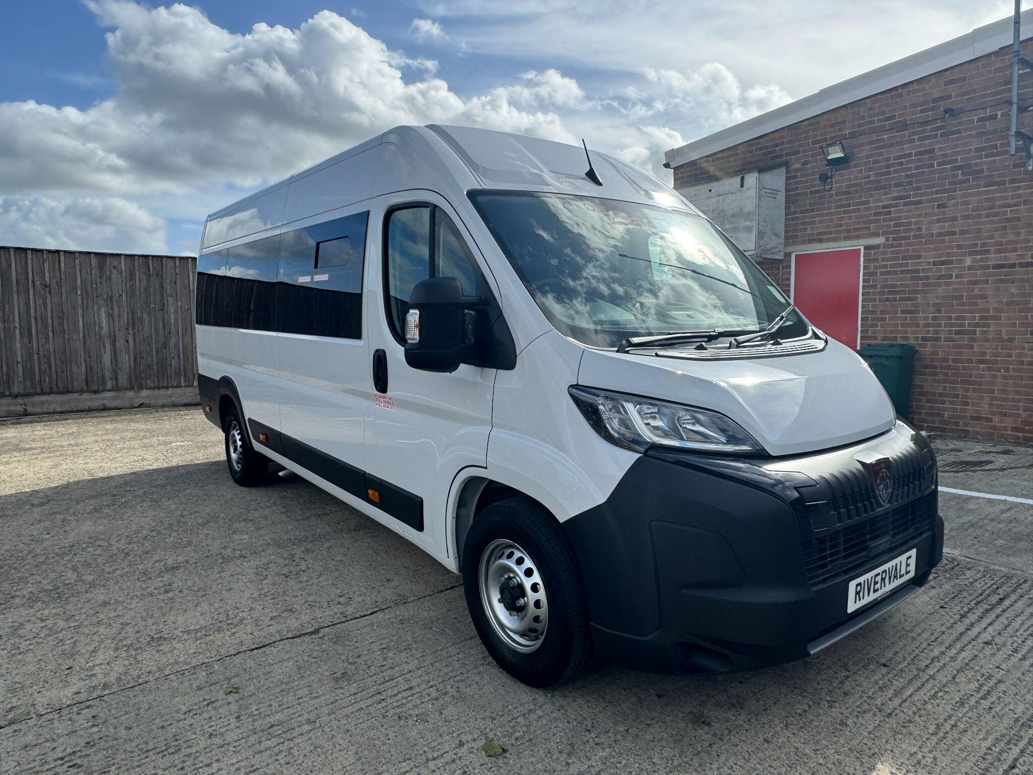 Peugeot Boxer image 3